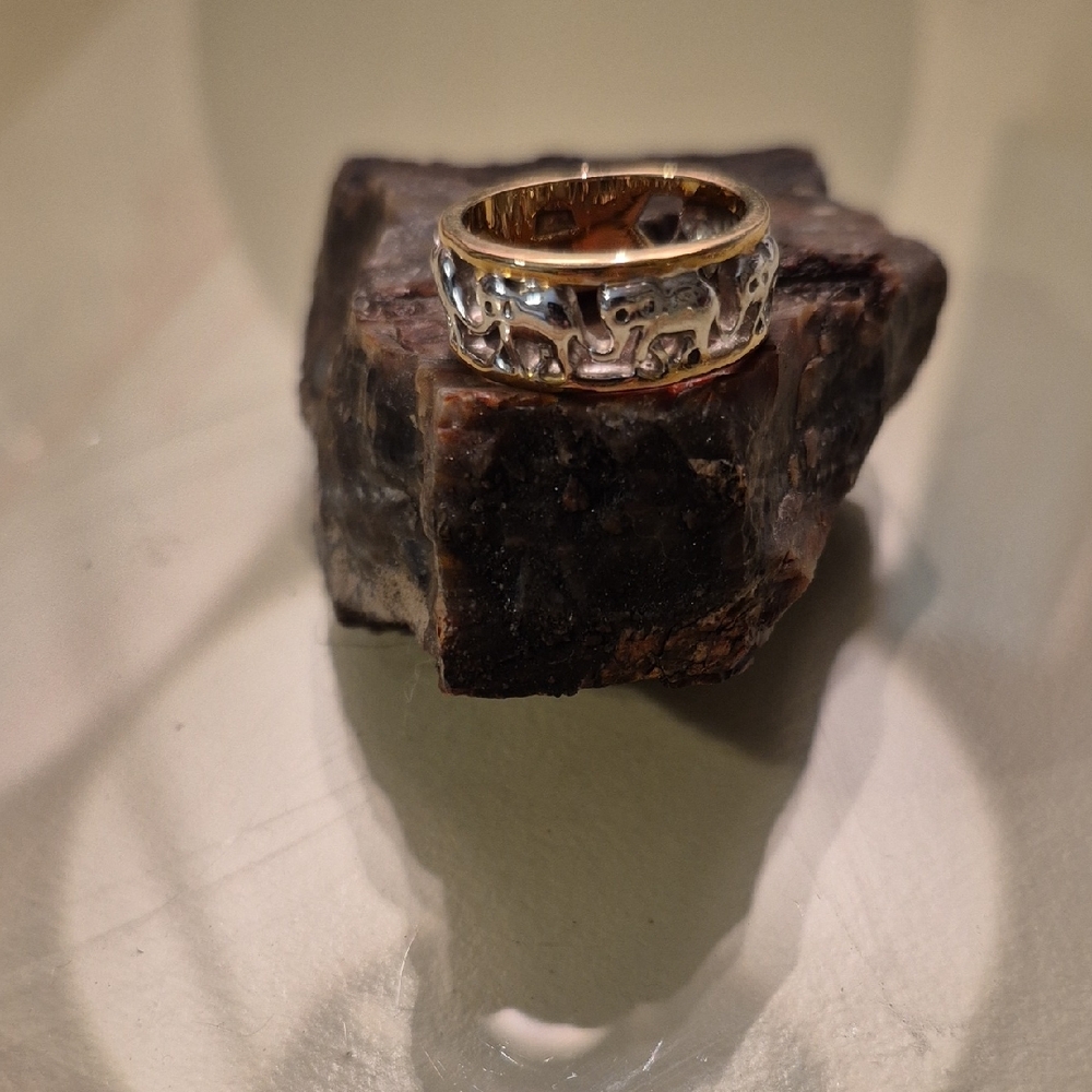 Gold and Silver Elephant Ring 7.25